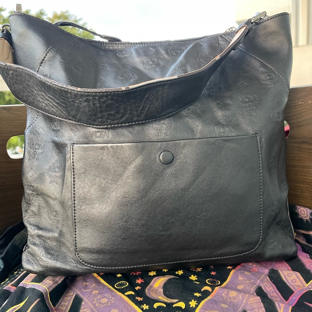 MCM KLARA CALFSKIN LARGE HOBO MONOGRAM TOTE BAG